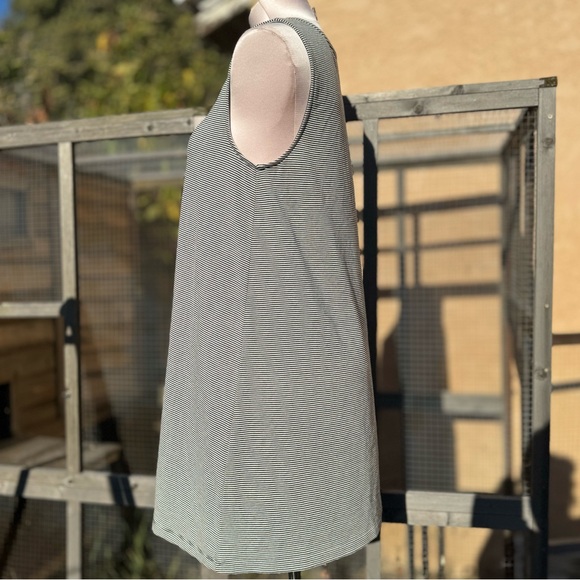 Cupcakes & Cashmere Horizontal Lines - Picture 3 of 7